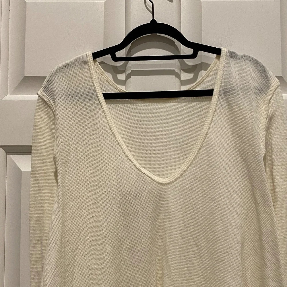 Free People waffle thermal Scoop Neck long sleeve shirt 16291 - Picture 4 of 8